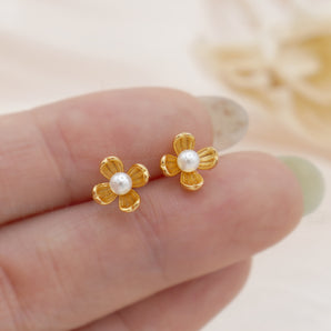 Pearl Flower Studs